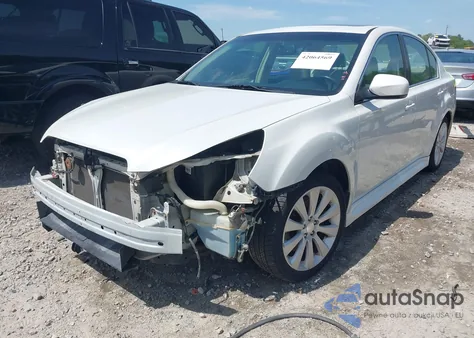 2010 Subaru Legacy 3.6R Limited z USA, uszkodzony, nr VIN 4S3BMDK6XA2214442